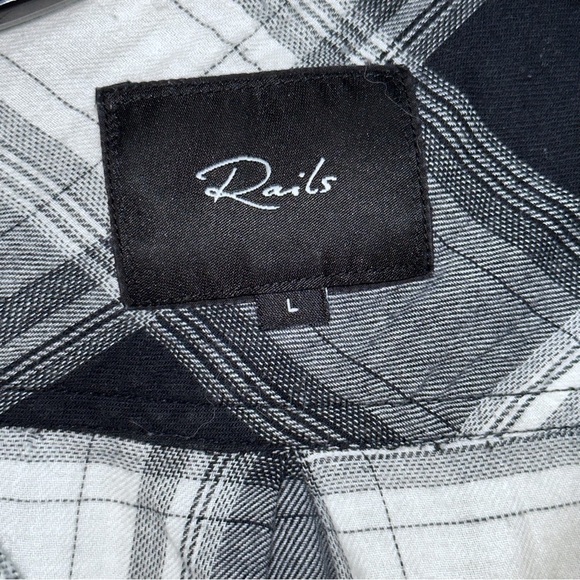 Rails Black Plaid Justin Pocket Shirt Large - Picture 11 of 12